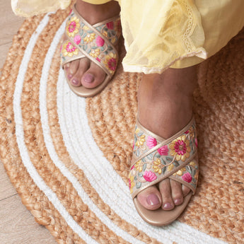 GRACEFUL Floral Embroidered Gold Block Heels 2